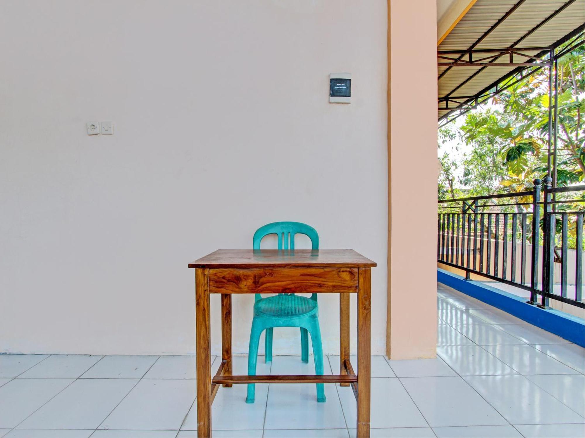 Spot On 93020 Rumah Singgah Ganjuran Бантул Экстерьер фото